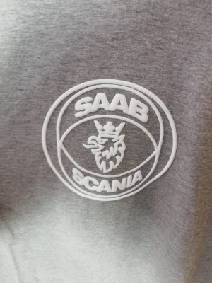 KOSZULKA T-SHIRT SZARY Z NADRUKIEM SAAB-SCANIA