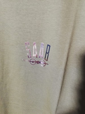 KOSZULKA T-SHIRT ZIELONY Z NADRUKIEM SAAB