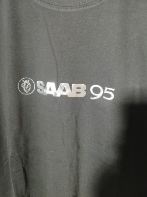 KOSZULKA T-SHIRT CZARNY Z NADRUKIEM SAAB 95