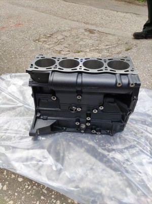 BLOK SILNIKA NOWY DO SAAB 9-3 I 9-5 B205 B235 OE