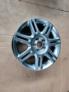 FELGI ALUMINIOWE SAAB 17 cali KOMPLET ALU55  5531363