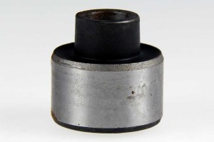 TULEJA SILENTBLOCK STABILIZATORA TYŁ DO SAAB 900 86-93R.